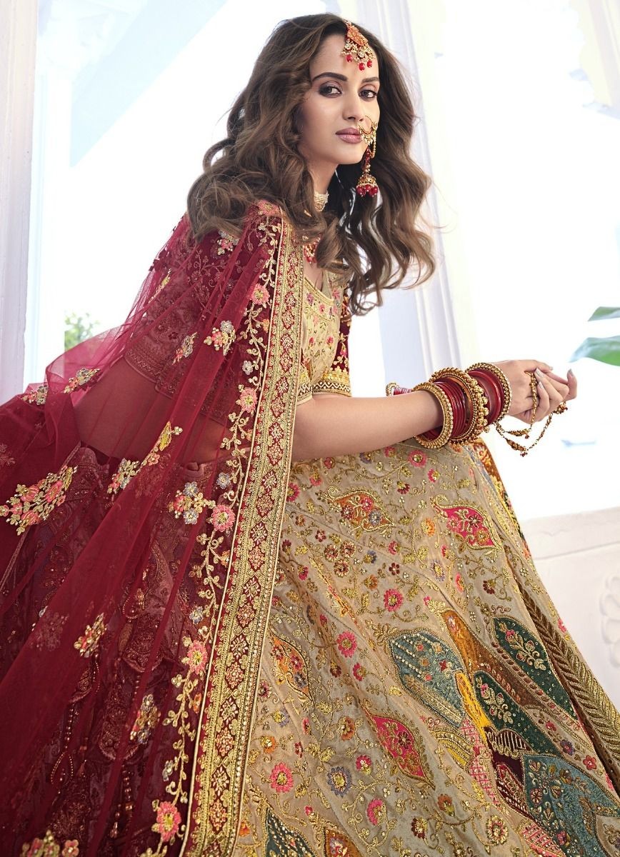 RED SILK EMBROIDERY & HANDWORK WEDDING-WEAR BRIDAL LEHENGA CHOLI @Indian  Couture