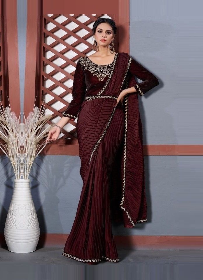 Buy STANDARDBAZAR Self Design Bollywood Jacquard Maroon Sarees Online @  Best Price In India | Flipkart.com