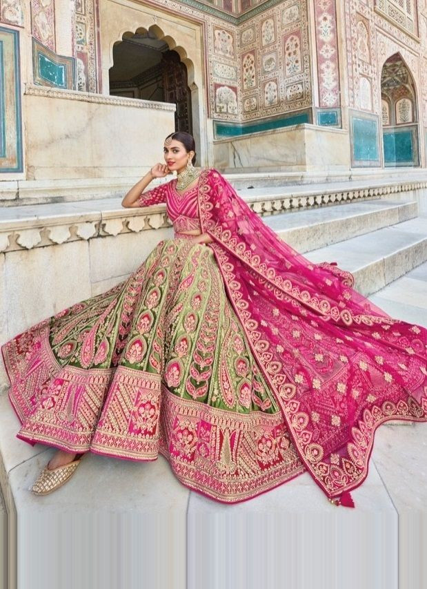 New Semi Stitiched Banarasi Lehenga Choli – Sudarshansarees